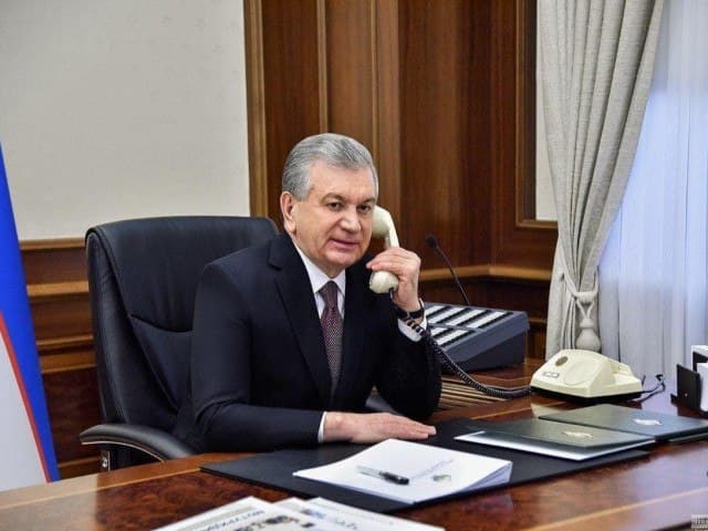 Таътилдаги Мирзиёев Тўқаевга қўнғироқ қилди
