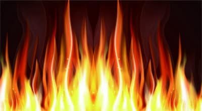 Андижонда суд қарорига кўра уйидан кўчирилаётган фуқаро ўзини ёқиб юборди