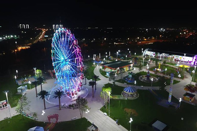 Тошкентдаги боғлар энди тун-у кун ишлайди