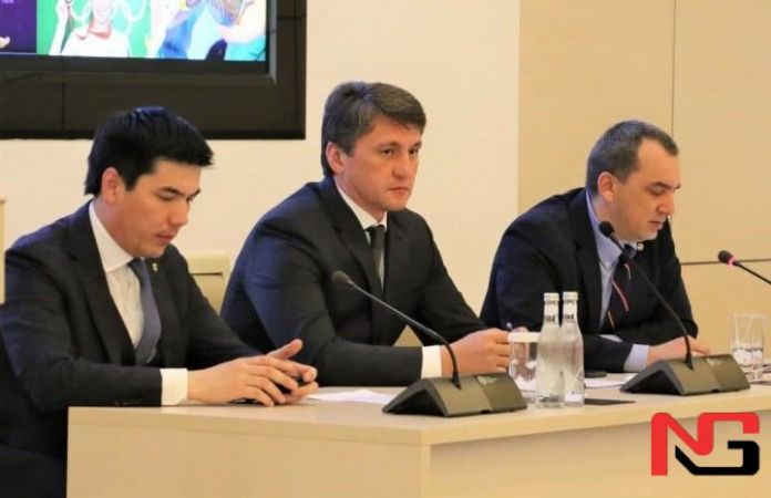 "Автомобилга навбатлар йўқ бўлади, фақат озгина сабр қилинг" — "Ўзавтосаноат" раҳбари