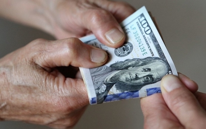 Шаҳрисабз тумани ҳоким ўринбосари пора билан қўлга тушди