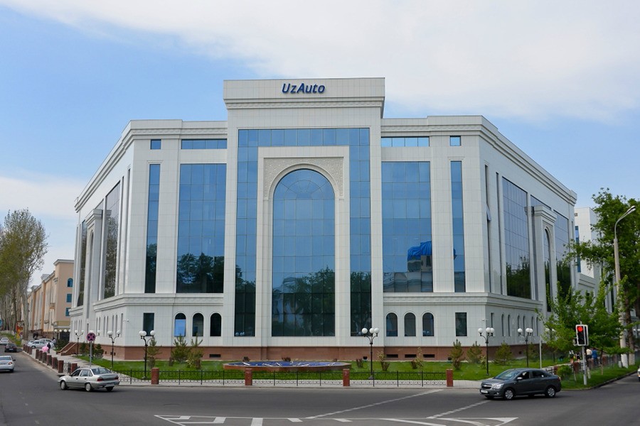 «UzAuto Motors» бюджетга ярим триллион сўм тўламагани маълум бўлди