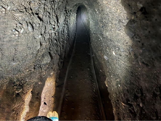 ДХХ давлат чегарасига яқин ҳудудда яширин ер ости йўллари қазилгани ҳамда унга алоқадор шахсларни фош қилди