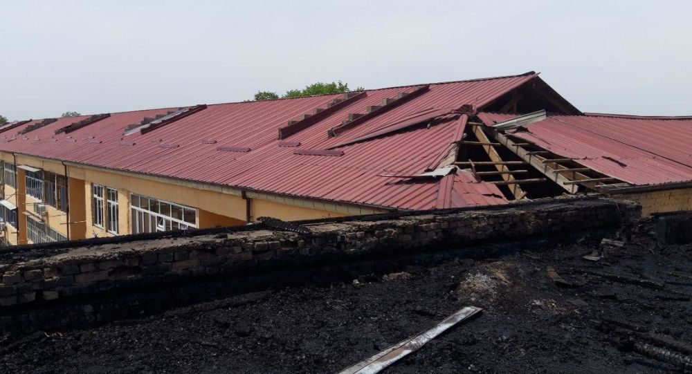 Тошкент вилоятида болалар уйга ўт қўйиб юборишди