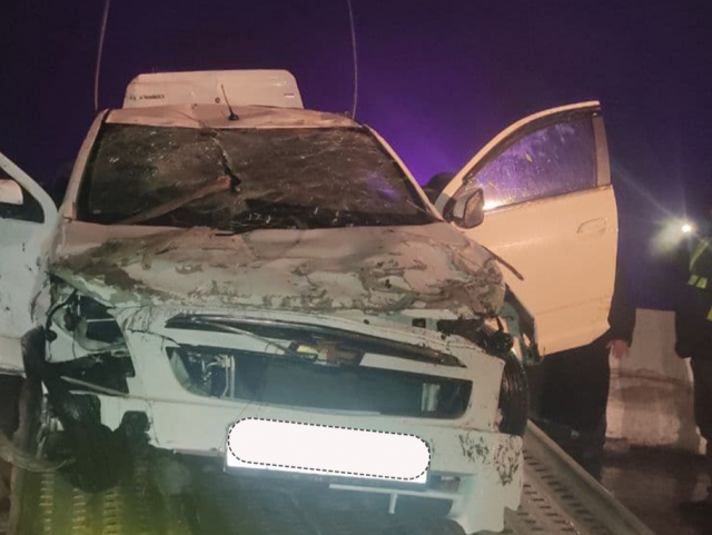 Фарғона каналига тушиб кетган машинадаги уч киши ҳалок бўлди