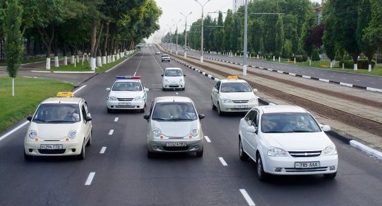 18 майдан машиналар куни бўйи стикерсиз юриши мумкин, фақат...