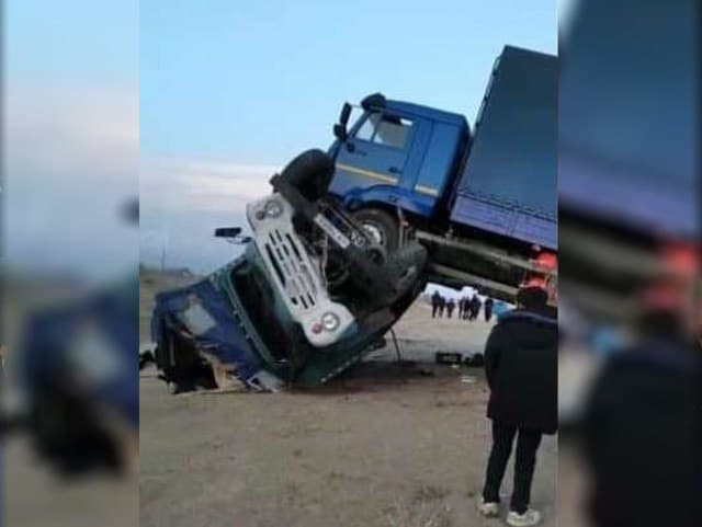 Улоқ-кўпкари ўйинидаги ЙТҲ: “Камаз” “Зил” устига чиқиб кетди