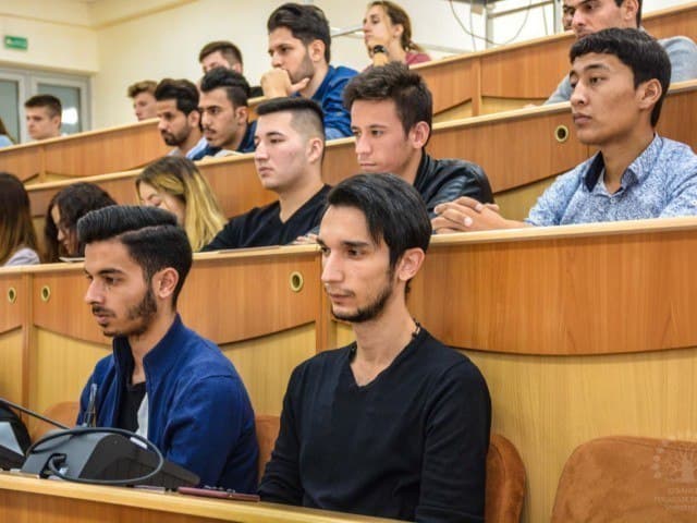 Элчихона Украинадаги ўзбекистонлик талабаларга мурожаат билан чиқди