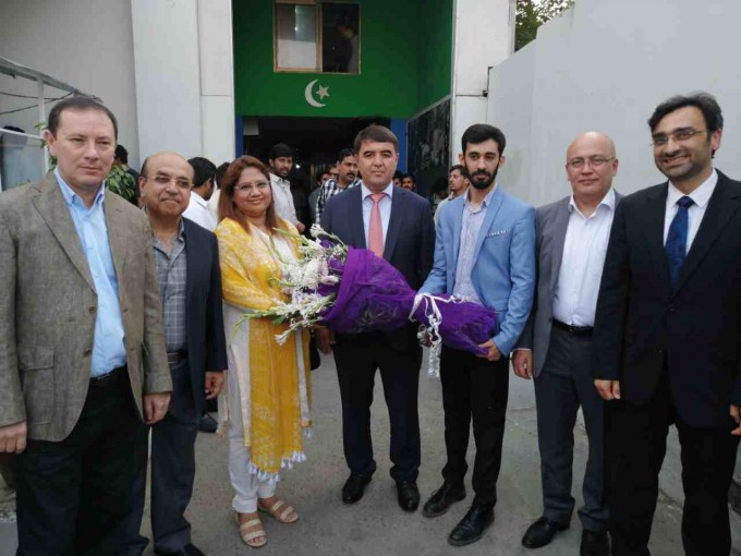 Namangan shahri hokimi boshchiligidagi delegatsiya Pokistonga keldi