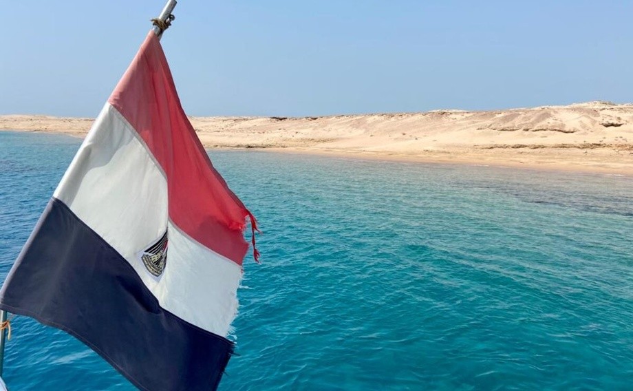 Миср сайёҳлар учун барча ковид-чекловларни бекор қилади