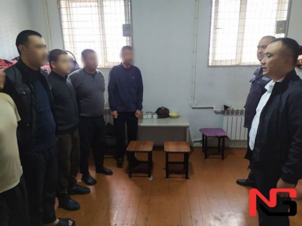 Андижонда маҳбуслар мажбуран ишлатилган ҳибсхона раҳбари ишдан олинди