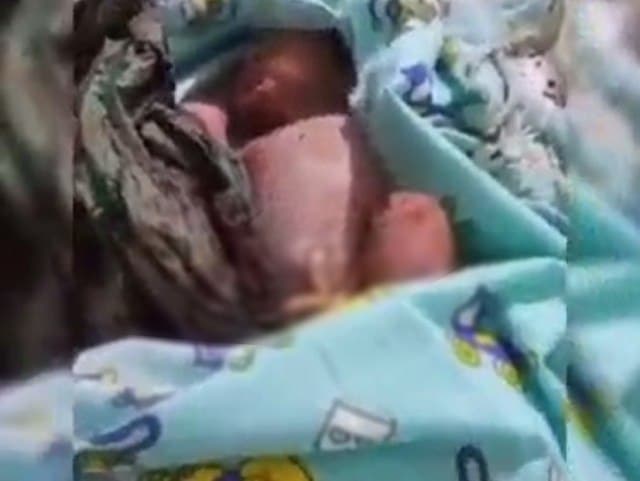 Нукусда она боласини туғиб, кўчага ташлаб кетди