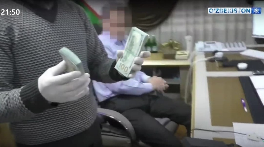 Электр тармоқлари раҳбари пора билан қўлга тушди