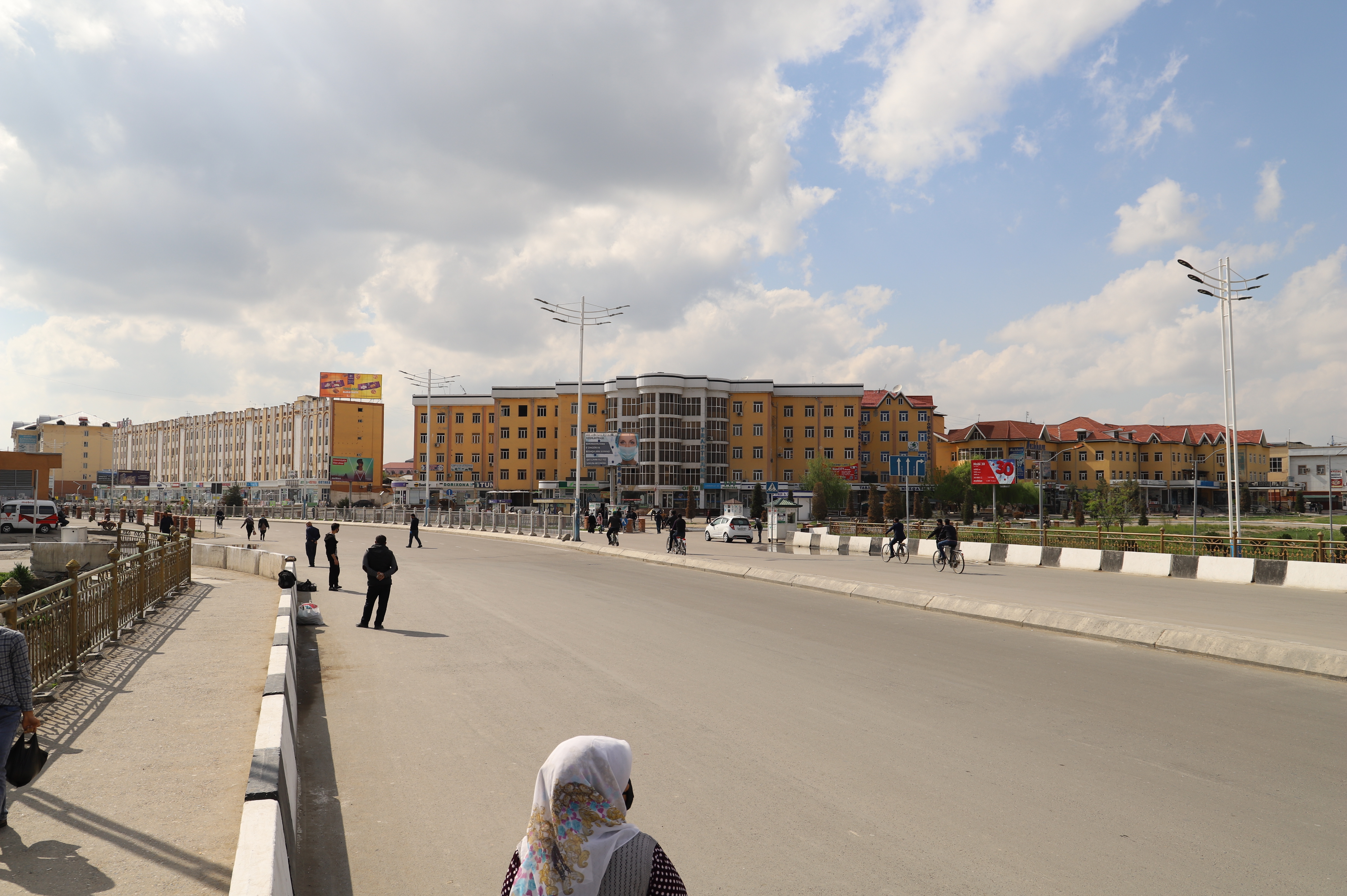 6 апрелдан «ўзини яккалаш» ҳаёт тарзи мажбурий равишда жорий этилади