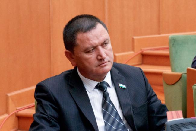 Ҳокимлик Ғаниев Қува тумани ҳокимига танбеҳ бермаганини ва ҳеч қайси селекторда блогер ҳақида гапирмаганини маълум қилди