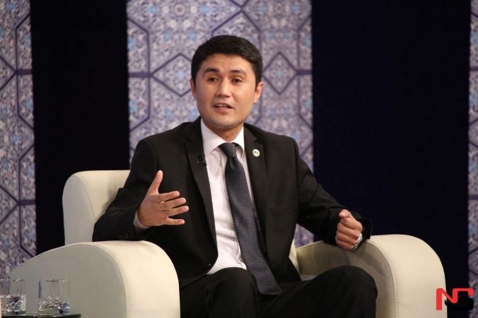 Коррупционерлар “таракан”га ўхшайди – Акмал Бурхонов