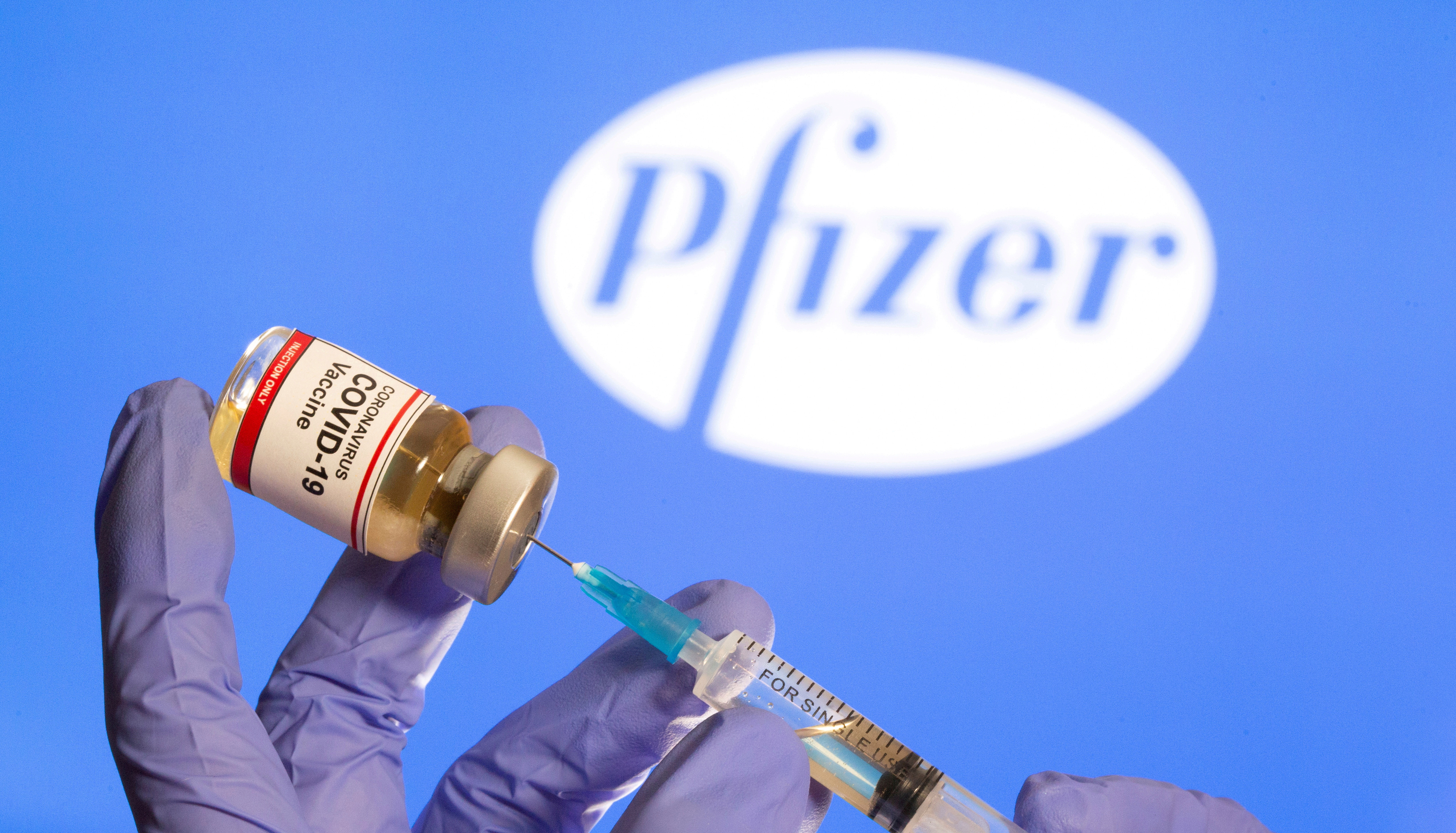 Ўзбекистонга биринчи марта Pfizer вакцинаси олиб келинди