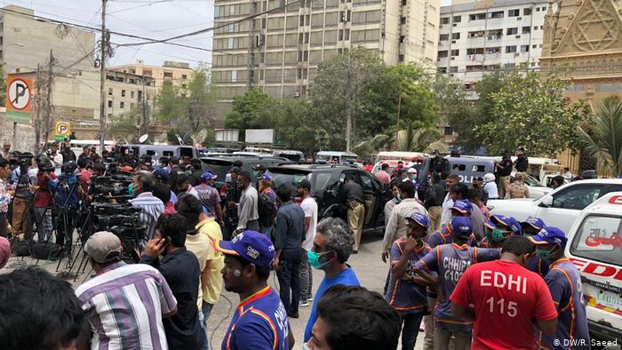 Покистонда жангарилар фонд биржасига ҳужум уюштирди