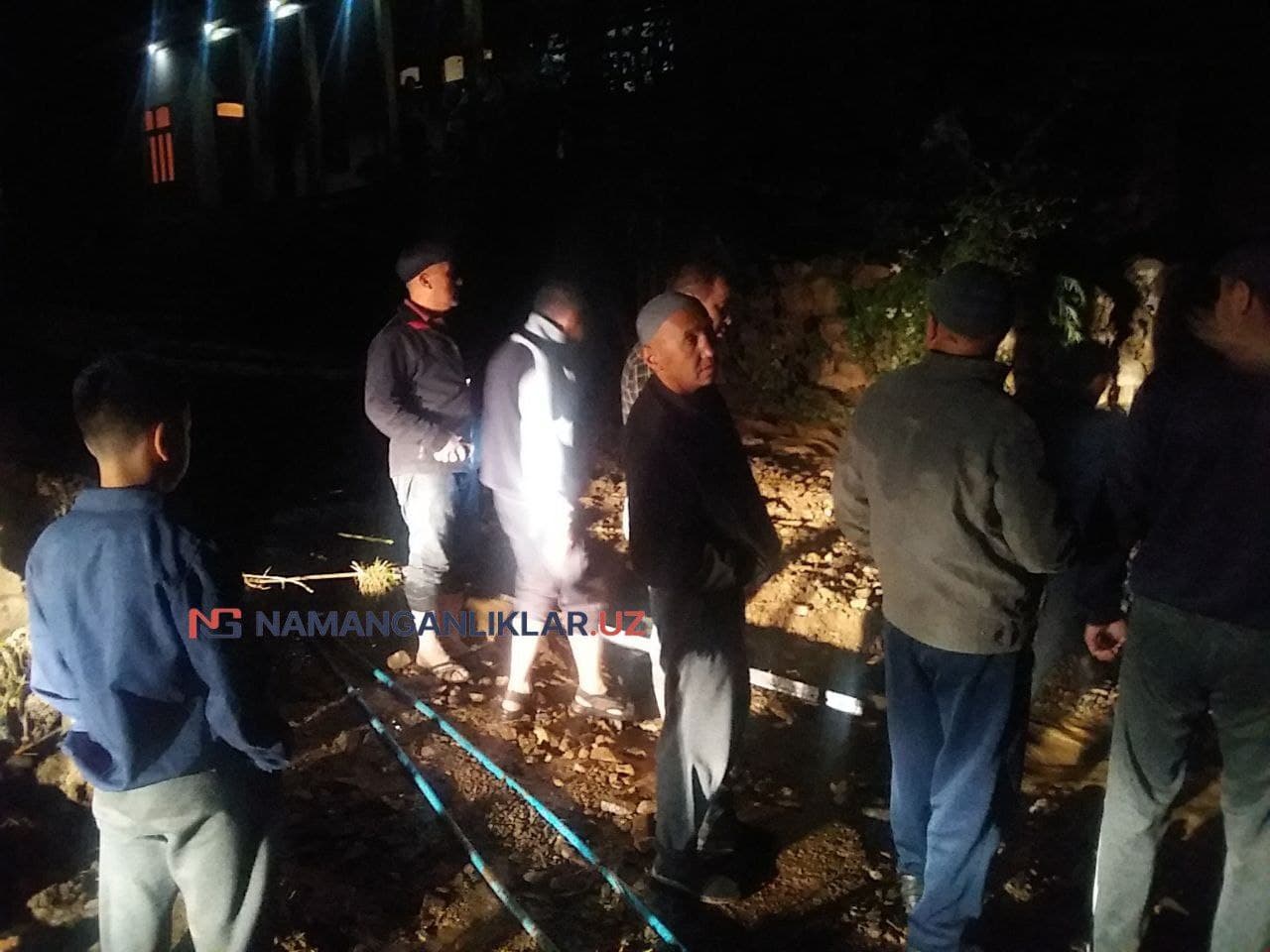 Наманганда сув тошқини сабаб 100 дан ортиқ одам эвакуация қилинди