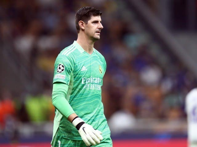 “Реал” дарвозабони Куртуа Яхшибоевнинг голига баҳо берди