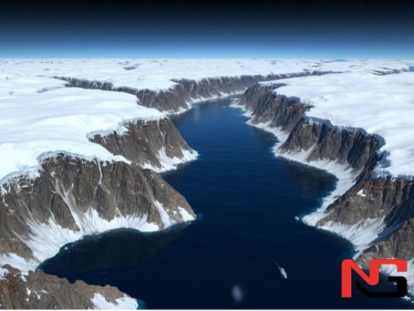 Антарктида музлари остида 332 та улкан сувости каньонлари топилди