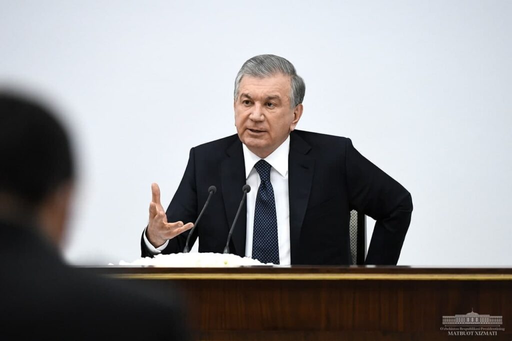 &ldquo;... лекин айнан журналистлар, блогерлар кўпчиликни қийнаётган жиддий муаммолар ҳақида бизни огоҳлантиряпти&rdquo; Президент журналист ва блогерлар ҳақида