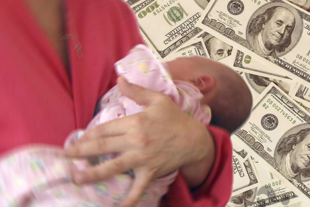 Наманганда тўққиз ойлик фарзандини сотмоқчи бўлган аёл ушланди