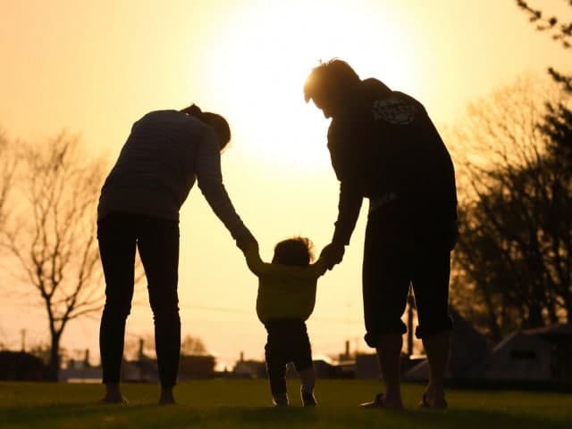 АДОЛАТ БОР ЭКАН-КУ