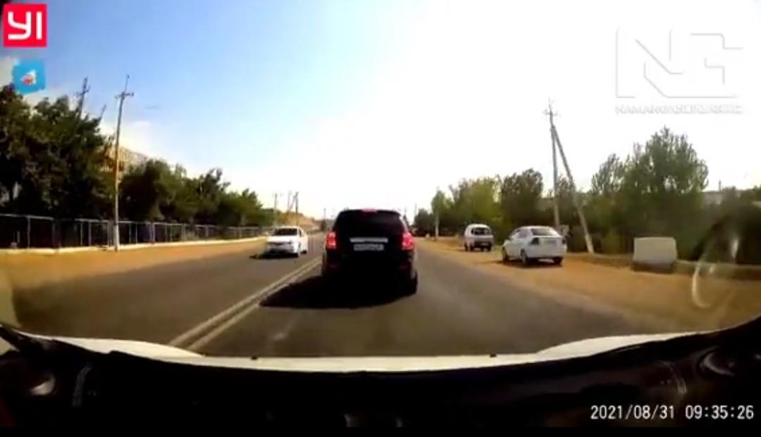 Наманганда «Спарк» ҳайдовчисига безорилик қилган «Каптива» ҳайдовчиси Қирғизстонга қочиб кетди