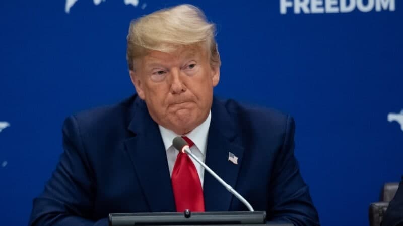 Трамп Эрон ядро дастури тезлашишда айбдор &mdash; Оқ уй