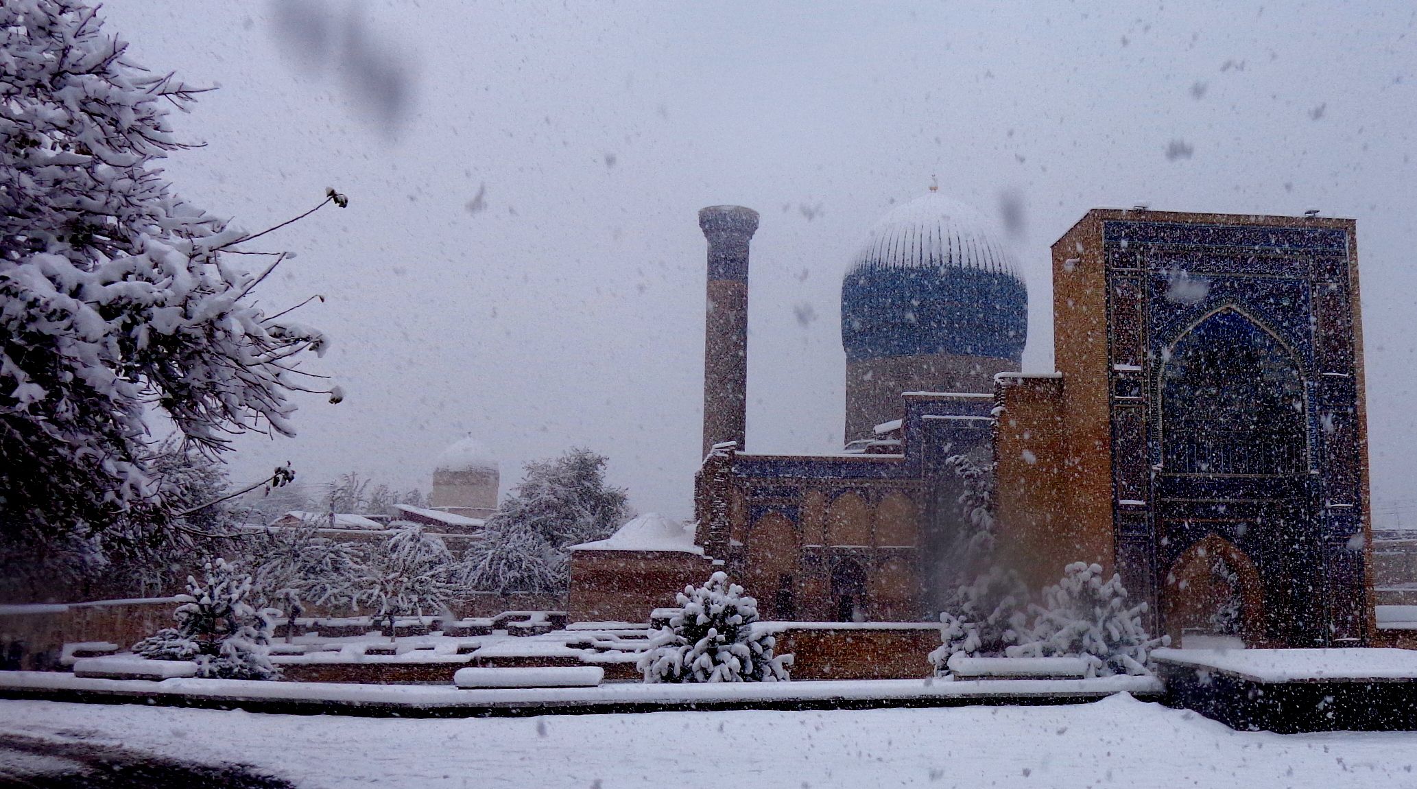 Дам олиш кунлари ҳаво совиб, қор ёғади – Ўзгидромет