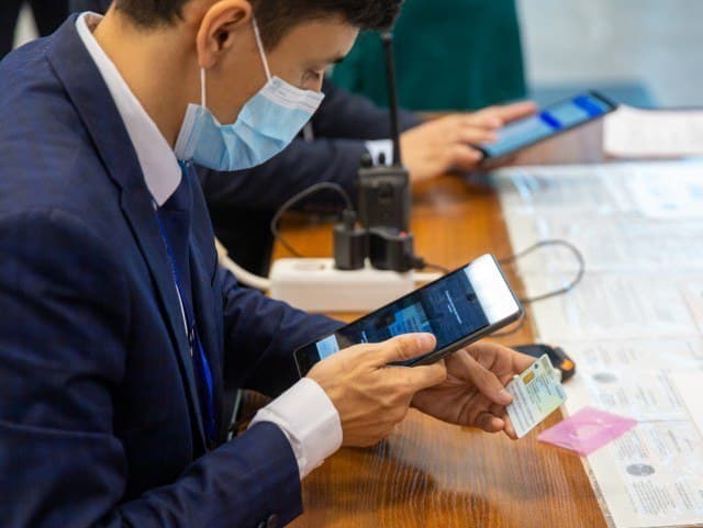 Энди хорижга чиқишга тақиқни телефондан текшириш мумкин