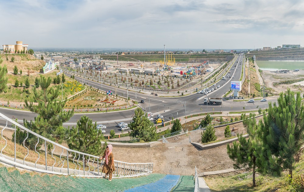 Янги Наманган тумани ҳокимлиги ташкил этилди