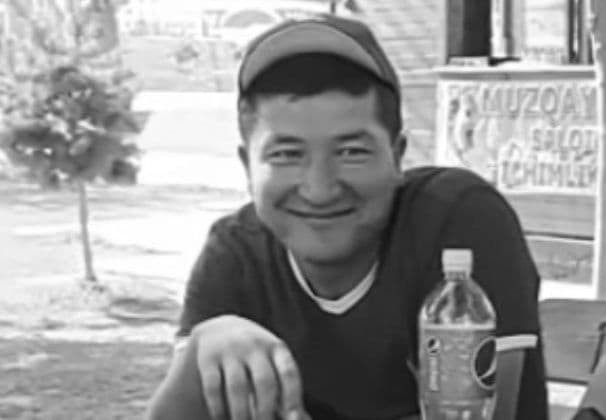 «Навбаҳор» мухлиси «Сўғдиёна» билан ўйиндан сўнг автоҳалокатга учради. У ёлғиз ўғил ва уч қизнинг отаси эди