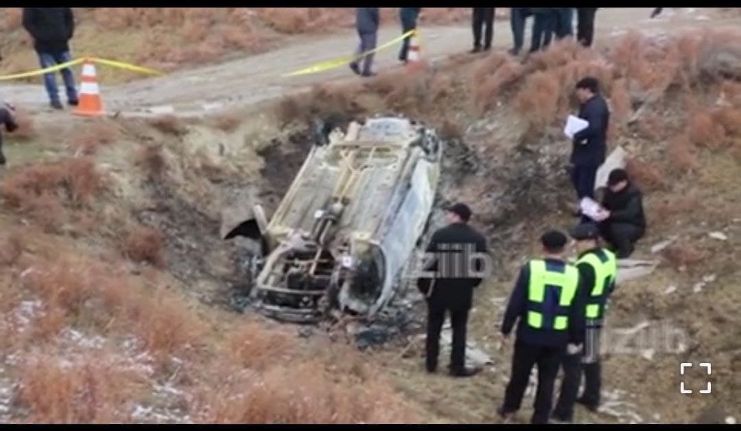 Гиёҳванд моддалар билан шуғулланувчи шахслар ўзаро келиша олмай, танишини ўлдириб ёқиб юборган.