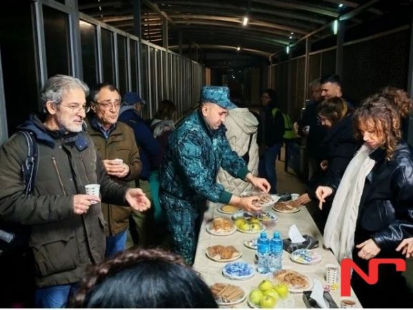 Эрондан 65 давлат фуқаролари Озарбайжон орқали чиқиб кетди