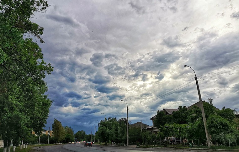 Наманганда ёмғир ёғиб, момақалдироқ кузатилиши мумкин