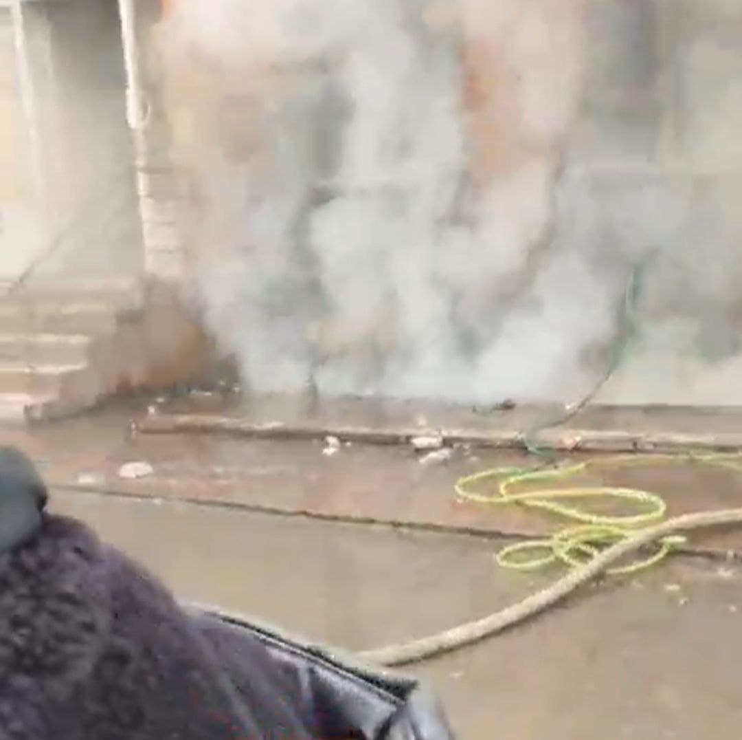 Намангандаги Чорсу бозорида ёнғин содир бўлди