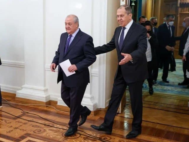 Москвада Президентлардан олдин вазирлар учрашди