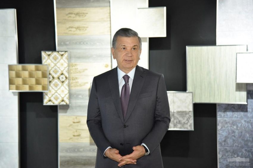 Шавкат Мирзиёев: “Бизнинг асосий хатоимиз – пулнинг қадрига етмаслигимиз!”