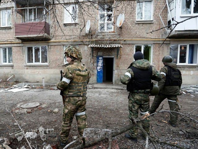 Россия-Украина уруши: ДХР Павловск ва Пишевикни эгаллаганини эълон қилди