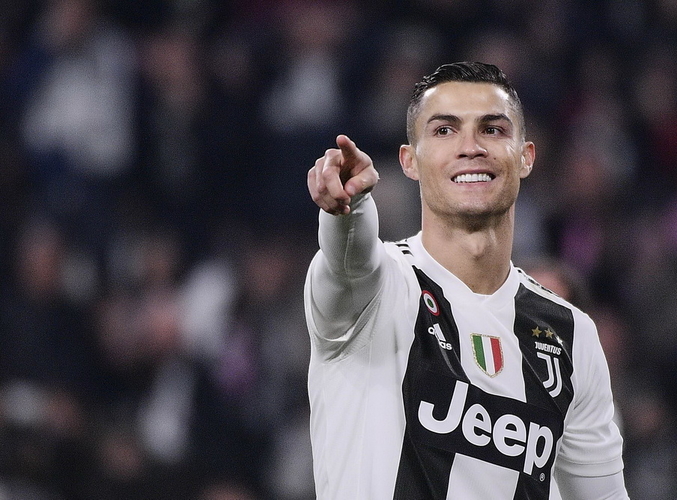 Роналду жаҳон рекордини такрорлади