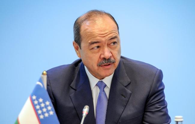 Бош вазир айрим газчи ва МИБчиларни газни талон-торож қилишда шерик бўлаётганини айтди