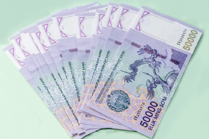 Бюджет ташкилотлари ходимларининг ойлиги ва стипендиялар 10 %га оширилади