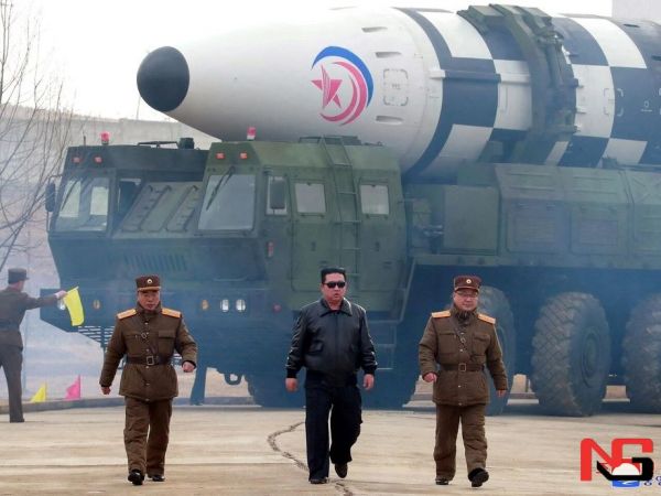 Ким Чен Ин таҳдидли чақириқ билан чиқди