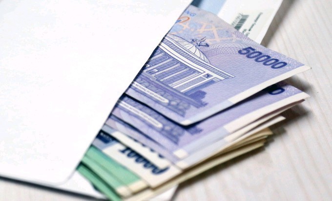 Ўзбекистонда энг коррупциялашган идоралар маълум қилинди