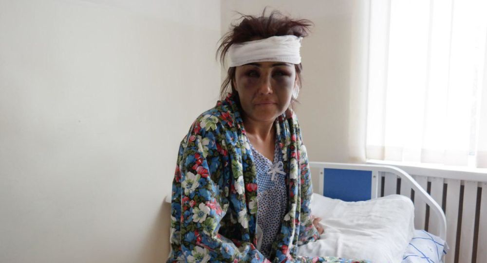 Ўн кунлик келинчакни аёвсиз калтаклаган эр устидан суд ҳукми ўқилди