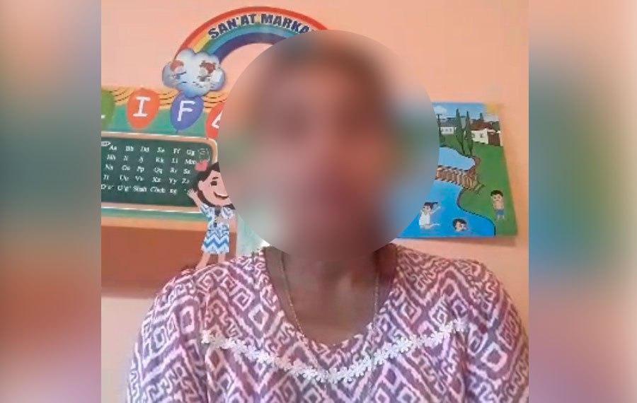 Фарзандларини уришиб берган тарбиячига, интизомий жазо чораси қўлланилди