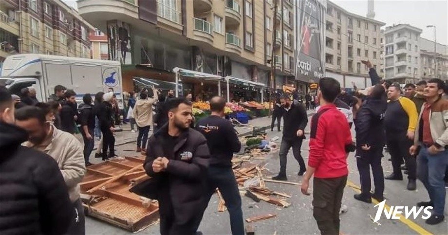 Истанбулда даҳшатли бўрон: қурбонлар ва жароҳатланганлар бор