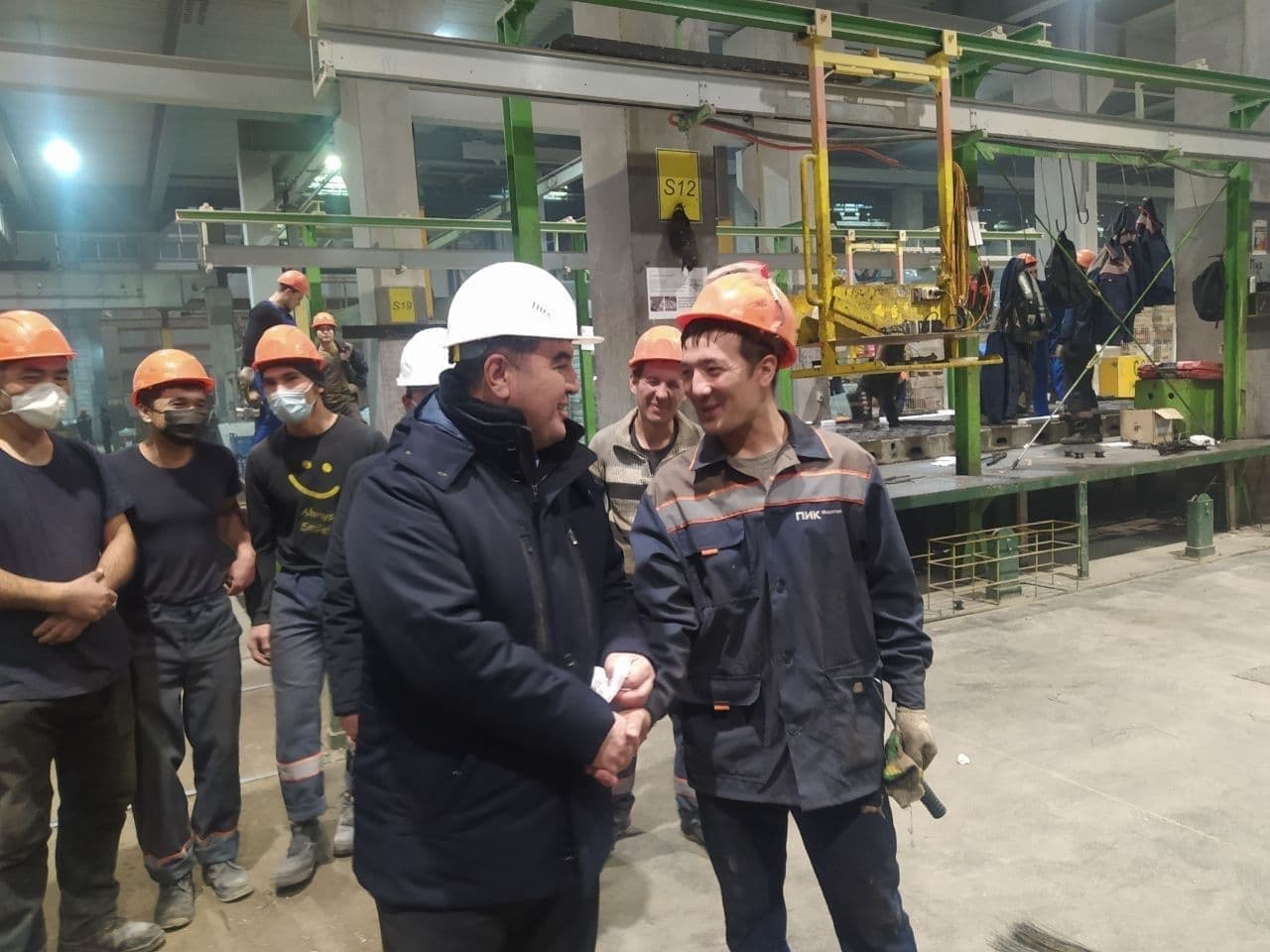 Вилоят ҳокими Россиядаги меҳнат мигрантлари ҳузурида